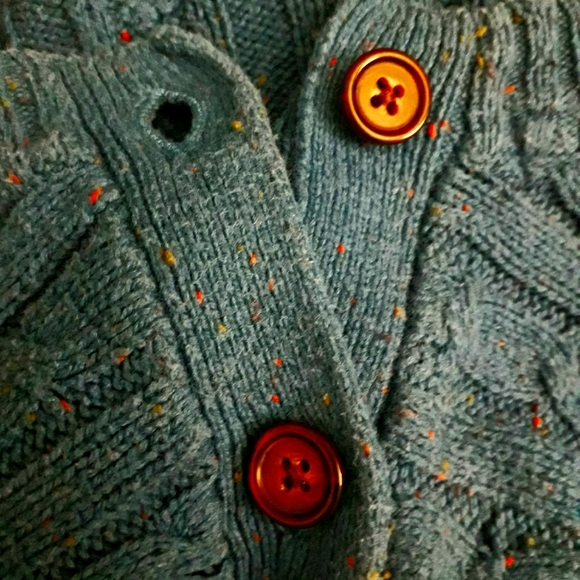 Wind River Cable Knit Sweater - Picture 4 of 5